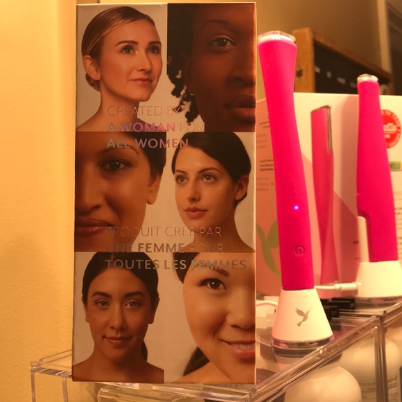 💚 $25 OFF DERMAFLASH LUXE DERMAPLANING TOOL - Picture 9 of 12